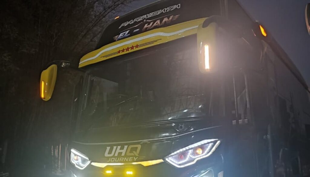Sewa Bus Pariwisata Surabaya UHQ Journey